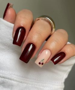 burgundy nail