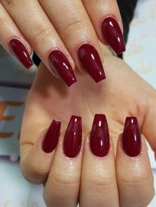 burgundy nail