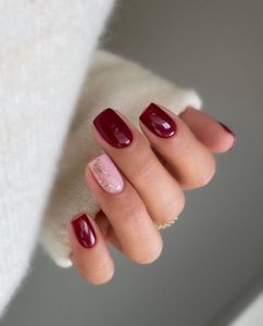 burgundy nail