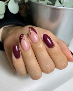 burgundy nail