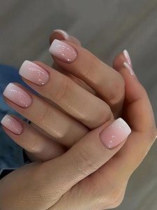 minimalist nails