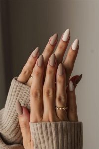 minimalist nails