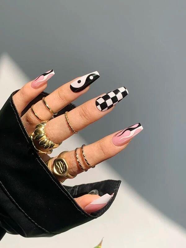 christmas nails
