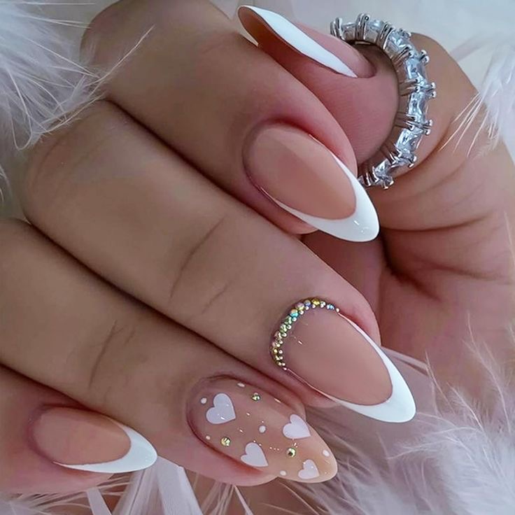 almond nails