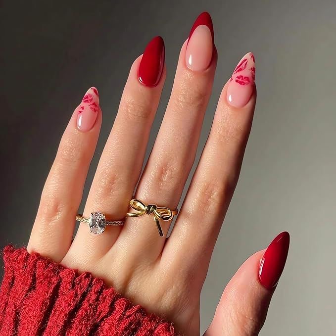 almond nails